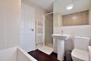 Photo 25- click for photo gallery